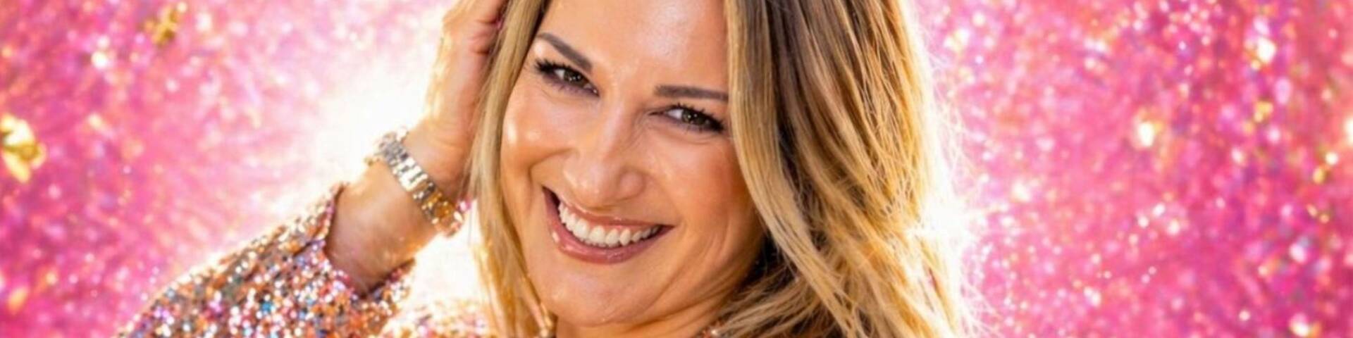 Dina del Sol „Mädels auf euch!“