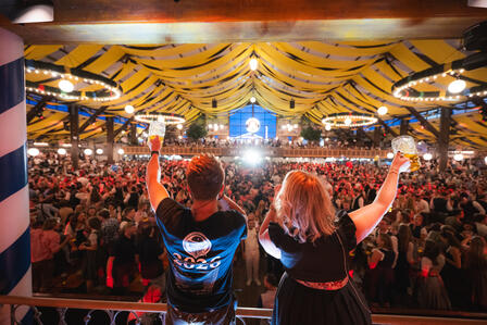 Partyband Tetrapack im Paulaner Festzelt
