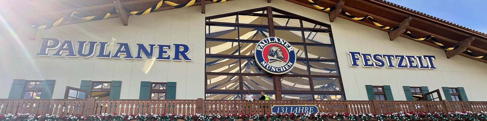 Das Paulaner Festzelt auf dem Oktoberfest 2026 in München
